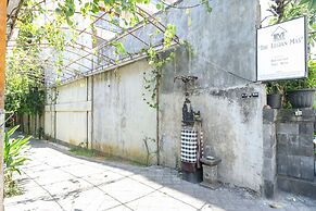 Legian Mas Beach Inn