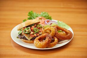 Target Hospitality-Midland Lodge