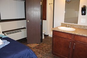 Target Hospitality - Carlsbad Lodge