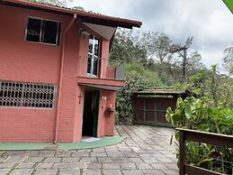 Gato de Botas Flats & Suites