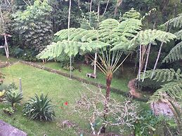 Gato de Botas Flats & Suites