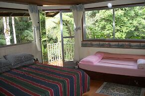 Gato de Botas Flats & Suites