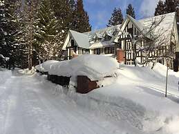 36 Degrees North, Lodge Hakuba Japan