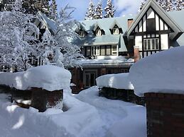 36 Degrees North, Lodge Hakuba Japan