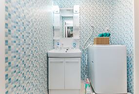 Sunny and Comfortable  Apartment 73