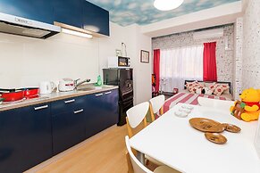 Sunny and Comfortable  Apartment 73