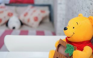 Sunny and Comfortable  Apartment 73