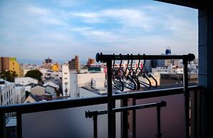 Sunny and Comfortable  Apartment 73