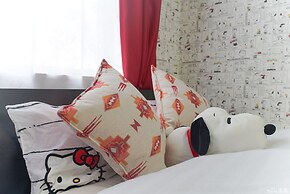 Sunny and Comfortable  Apartment 73