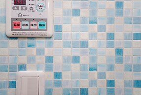 Sunny and Comfortable  Apartment 73