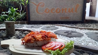 Coconut Hotel - Hostel