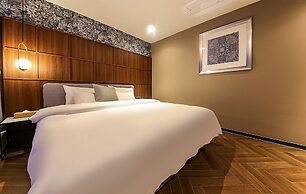 Brown Dot Hotel Nampo Chungmu