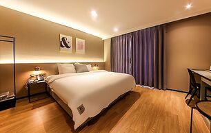 Brown Dot Hotel Nampo Chungmu