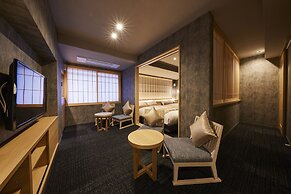 Rinn Shijo Nishinotoin