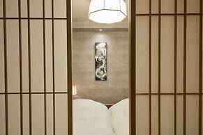 Rinn Shijo Nishinotoin