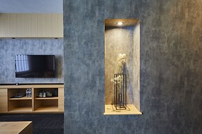 Rinn Shijo Nishinotoin