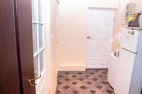 Apartment on Svetlanskaya St. 23