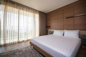 Oceana Sea View Apartments by Alexanders