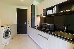 Oceana Sea View Apartments by Alexanders