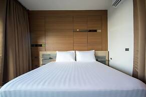 Oceana Sea View Apartments by Alexanders