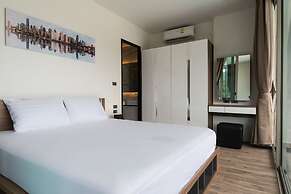 Oceana Sea View Apartments by Alexanders