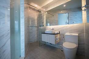 Oceana Sea View Apartments by Alexanders