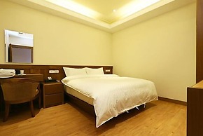 Happy Owner Homestay