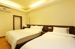 Happy Owner Homestay