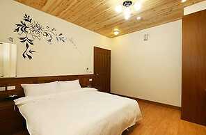 Happy Owner Homestay