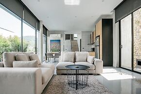 Wallaya Grand Pool Villa by Alexanders