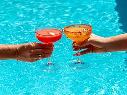 The Adnate Perth - Art Series