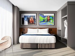 The Adnate Perth - Art Series