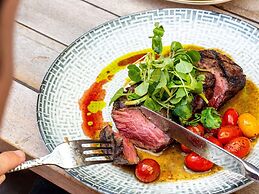 The Adnate Perth - Art Series