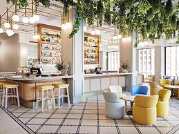 The Adnate Perth - Art Series