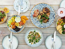 The Adnate Perth - Art Series