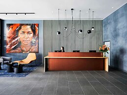 The Adnate Perth - Art Series