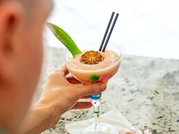 The Adnate Perth - Art Series