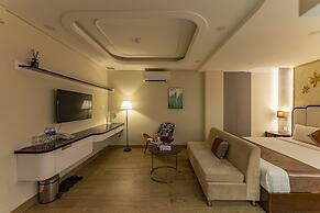 Golden Tree Hotel & Apartment