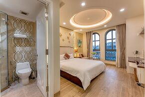 Golden Tree Hotel & Apartment