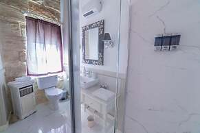 Village Knights Accommodation