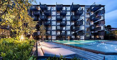 The Deck Condominium by Alexanders