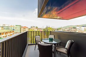 The Deck Condominium by Alexanders