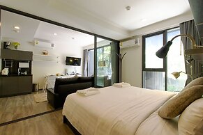 The Deck Condominium by Alexanders