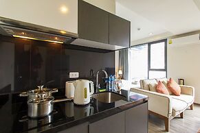 The Deck Condominium by Alexanders