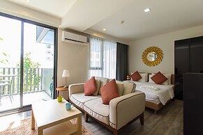 The Deck Condominium by Alexanders