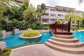 Pearl of Naithon by Alexanders