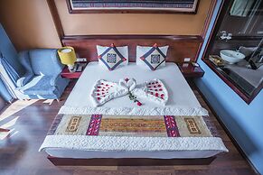 Sapa Full House Hotel