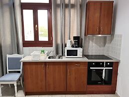 The Birds Villa included Car rental