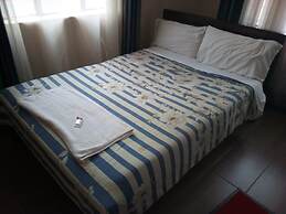 Bricks Pub & Hotel - Adults Only