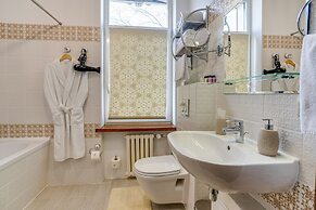 Sadovnicheskaya City Center